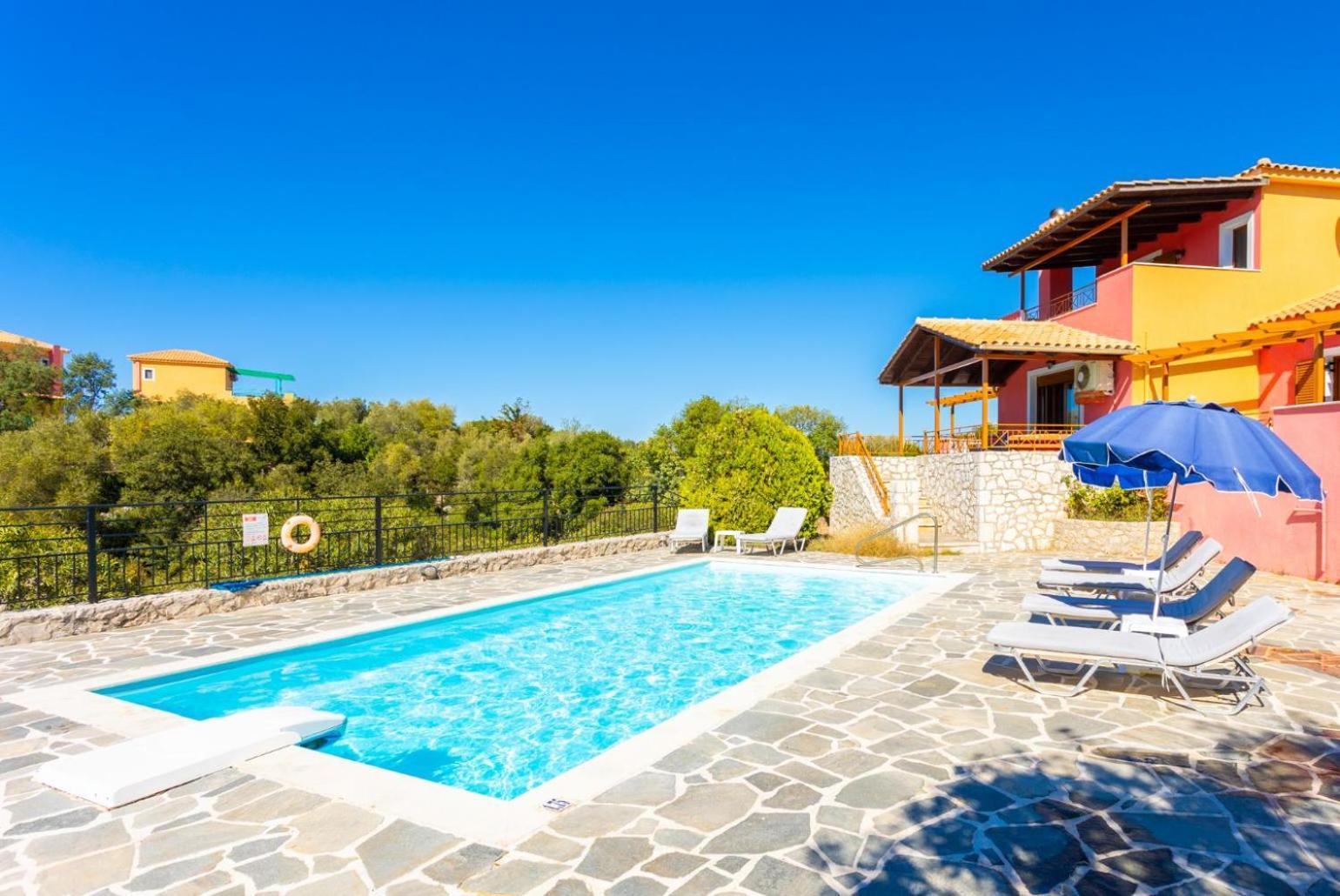 Villa Yeraki Dhrapanítika Екстериор снимка